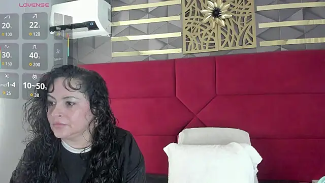 hanny milf online show from April 15, 11:27 am