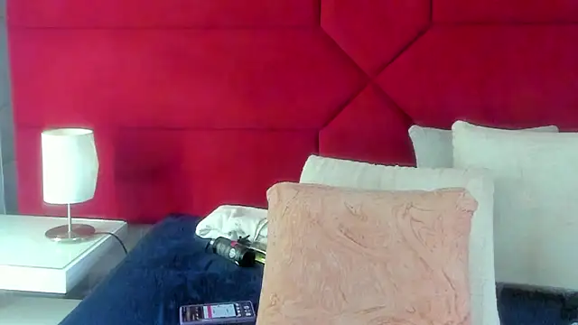 hanny milf online show from April 9, 6:19 am