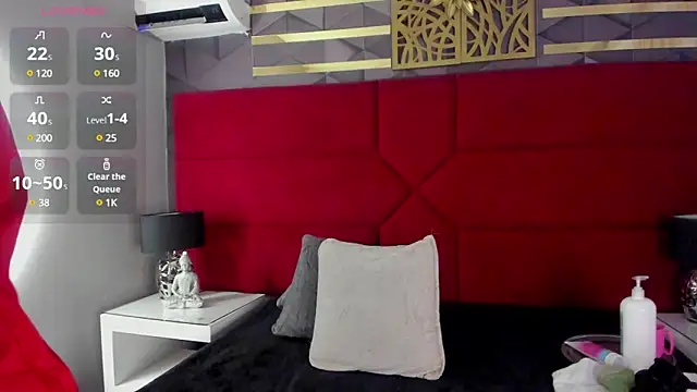 Snapshot of hanny_milf chatting on March 12, 3:29 pm hanny milf online show from March 12, 3:29 pm