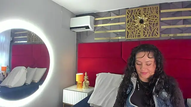 hanny milf online show from April 23, 11:49 am