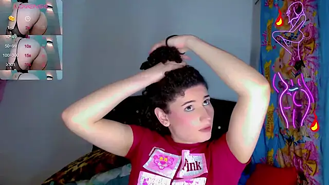 DoveCameron  online show from October 23, 11:25 pm