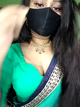 Idhika Paul online show from April 15, 1:44 am