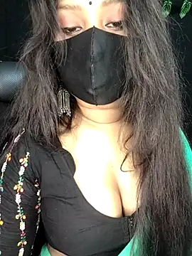 Snapshot of Idhika_Paul chatting on November 15, 10:08 am Idhika Paul online show from November 15, 10:08 am