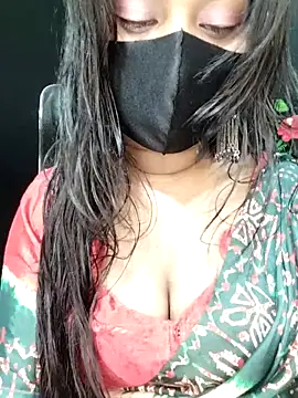 Snapshot of Idhika_Paul chatting on November 2, 6:35 pm Idhika Paul online show from November 2, 6:35 pm