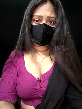 Snapshot of Idhika_Paul chatting on September 27, 9:48 am Idhika Paul online show from September 27, 9:48 am