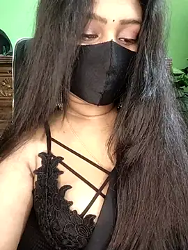 Idhika Paul online show from March 11, 8:19 am