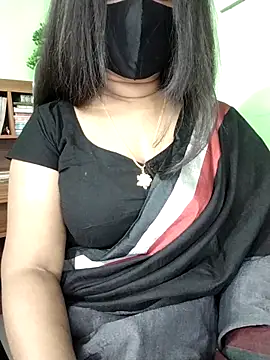 Snapshot of Idhika_Paul chatting on November 27, 7:03 pm Idhika Paul online show from November 27, 7:03 pm