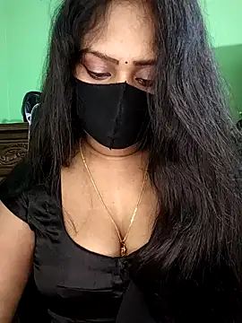 Idhika Paul online show from March 5, 11:54 pm