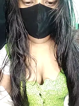 Snapshot of Idhika_Paul chatting on October 31, 5:31 pm Idhika Paul online show from October 31, 5:31 pm