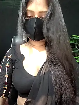 Snapshot of Idhika_Paul chatting on October 2, 6:39 am Idhika Paul online show from October 2, 6:39 am