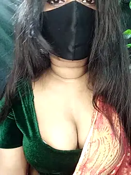 Snapshot of Idhika_Paul chatting on November 20, 8:26 am Idhika Paul online show from November 20, 8:26 am