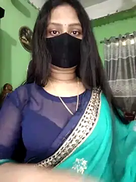 Idhika Paul online show from April 23, 9:05 am
