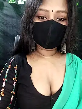 Snapshot of Idhika_Paul chatting on November 16, 12:37 am Idhika Paul online show from November 16, 12:37 am