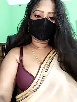 Idhika Paul online show from March 3, 10:28 pm