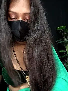 Snapshot of Idhika_Paul chatting on September 28, 10:00 am Idhika Paul online show from September 28, 10:00 am