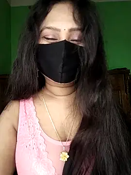 Idhika Paul online show from March 15, 6:31 am