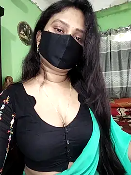 Idhika Paul online show from April 20, 7:33 am