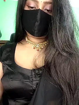 Idhika Paul online show from February 8, 12:52 am