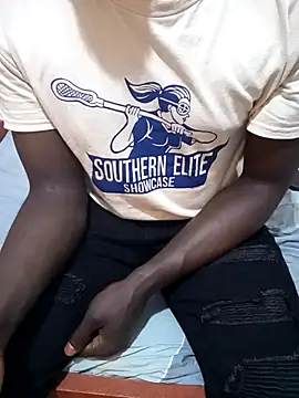 MaskedGQ online show from March 15, 11:50 am