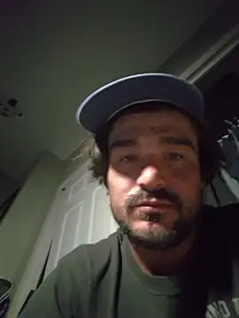 Snapshot of yourdirtysecret_23 chatting on January 15, 4:38 am yourdirtysecret 23 online show from January 15, 4:38 am