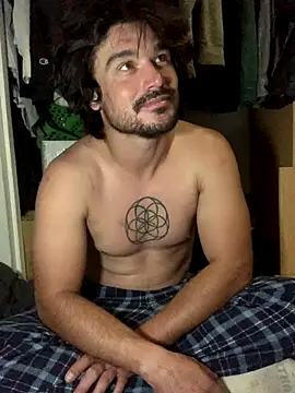 Snapshot of yourdirtysecret_23 chatting on November 23, 6:40 pm yourdirtysecret 23 online show from November 23, 6:40 pm