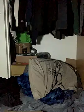 Snapshot of yourdirtysecret_23 chatting on November 22, 4:55 am yourdirtysecret 23 online show from November 22, 4:55 am