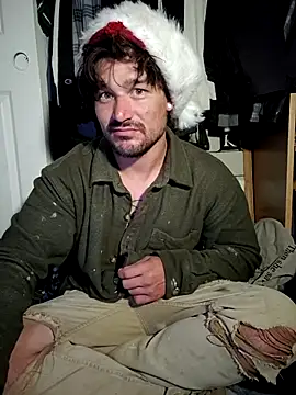 Snapshot of yourdirtysecret_23 chatting on December 21, 2:57 am yourdirtysecret 23 online show from December 21, 2:57 am