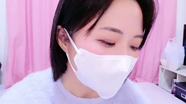 Snapshot of Nonchan_ chatting on October 15, 11:40 am Nonchan online show from October 15, 11:40 am