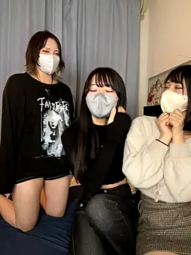 Snapshot of maataaan chatting on December 3, 1:32 pm maataaan online show from December 3, 1:32 pm