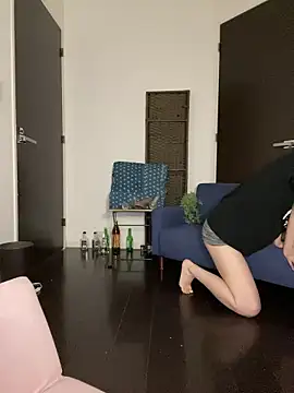 ranran ch online show from October 23, 10:25 am