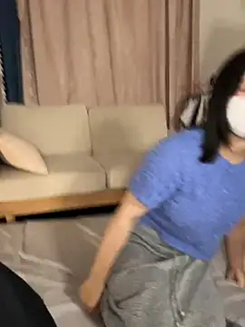 Snapshot of siorin_18 chatting on July 10, 1:33 pm siorin 18 online show from July 10, 1:33 pm