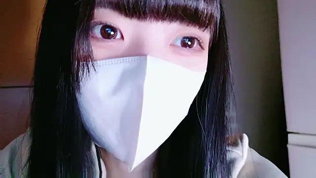 Snapshot of irohani_usagi chatting on May 13, 2:24 pm irohani usagi online show from May 13, 2:24 pm