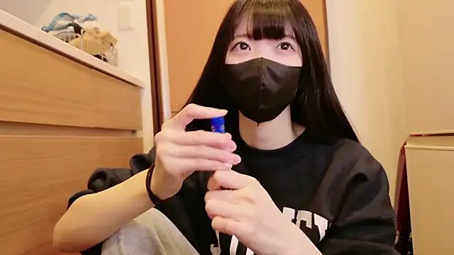 irohani usagi online show from April 2, 2:35 pm