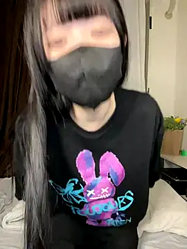 Snapshot of irohani_usagi chatting on October 16, 10:56 am irohani usagi online show from October 16, 10:56 am