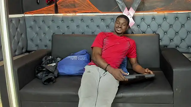 Terrance z online show from October 25, 7:58 pm