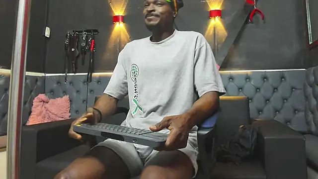 Terrance z online show from November 19, 7:58 pm