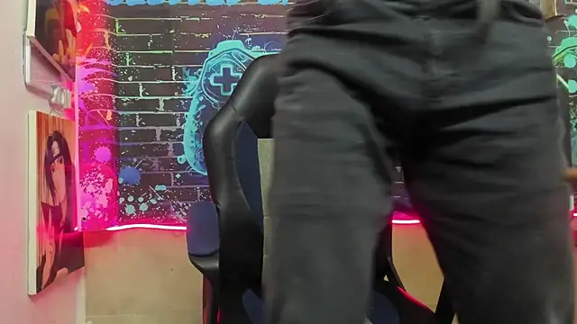 Terrance z online show from April 15, 11:27 am