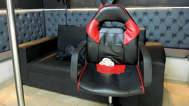 Terrance z online show from December 13, 8:04 pm