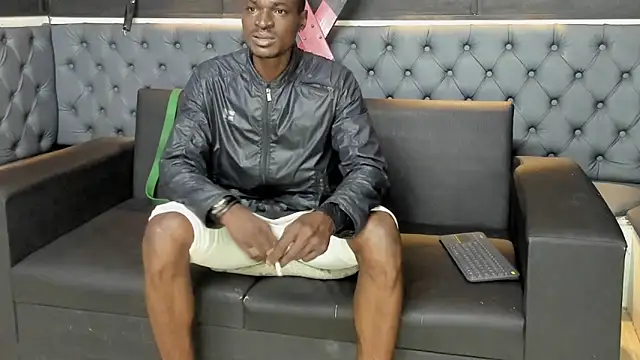 Snapshot of Terrance_z chatting on October 10, 6:09 pm Terrance z online show from October 10, 6:09 pm