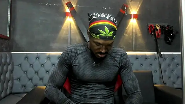 Terrance z online show from February 18, 7:32 pm