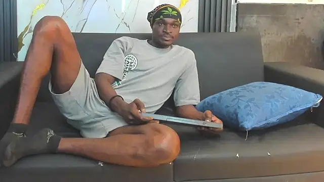 Terrance z online show from December 21, 7:26 pm