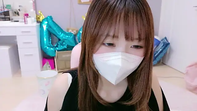 Yui-Ch online show from November 27, 12:05 pm