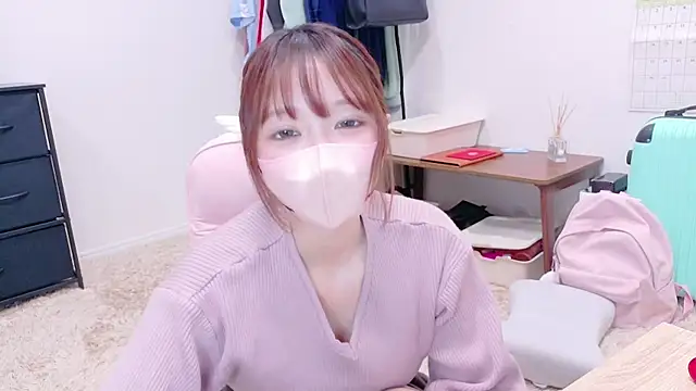 Yui-Ch online show from March 8, 1:14 pm