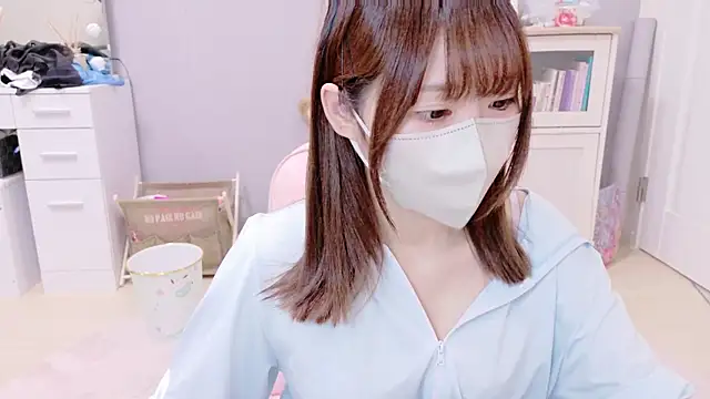 Yui-Ch online show from March 18, 12:28 pm