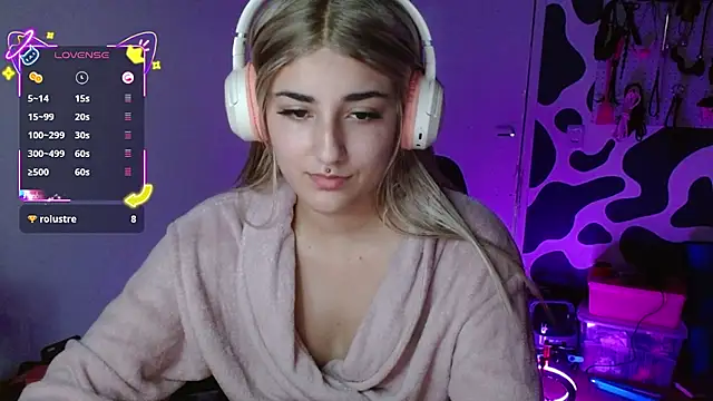 hi elora online show from March 26, 12:31 am