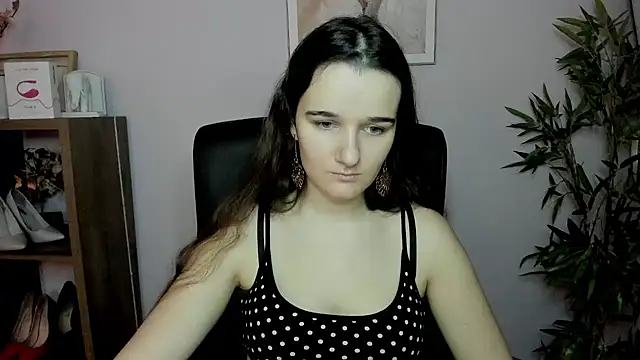 Snapshot of KateDelight chatting on January 19, 7:36 am KateDelight online show from January 19, 7:36 am