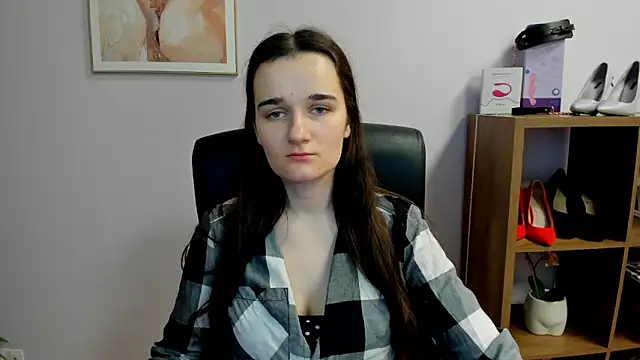 KateDelight online show from March 1, 7:41 am