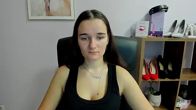 KateDelight online show from November 1, 7:35 am