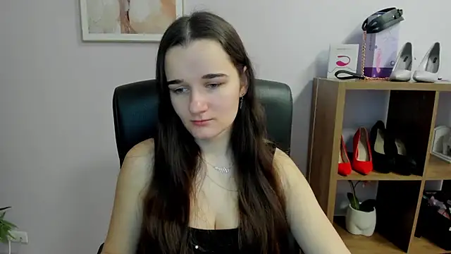 KateDelight online show from February 1, 8:12 am