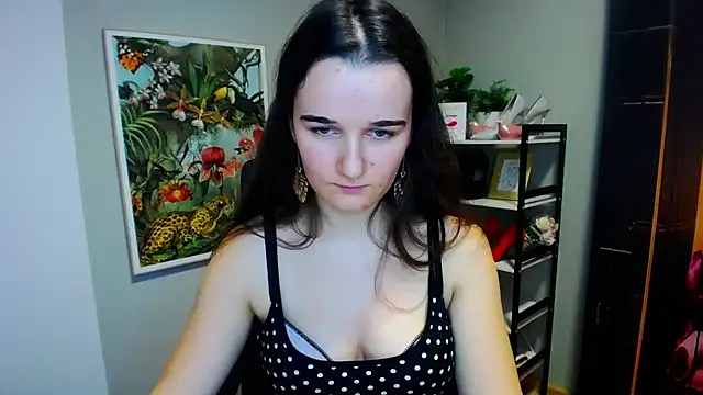 Snapshot of KateDelight chatting on December 15, 1:54 pm KateDelight online show from December 15, 1:54 pm